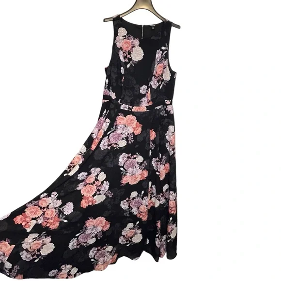 Torrid Georgette Floral Maxi Dress Romantic, Feminine, Formal, Dressy, Wedding - Picture 2 of 12